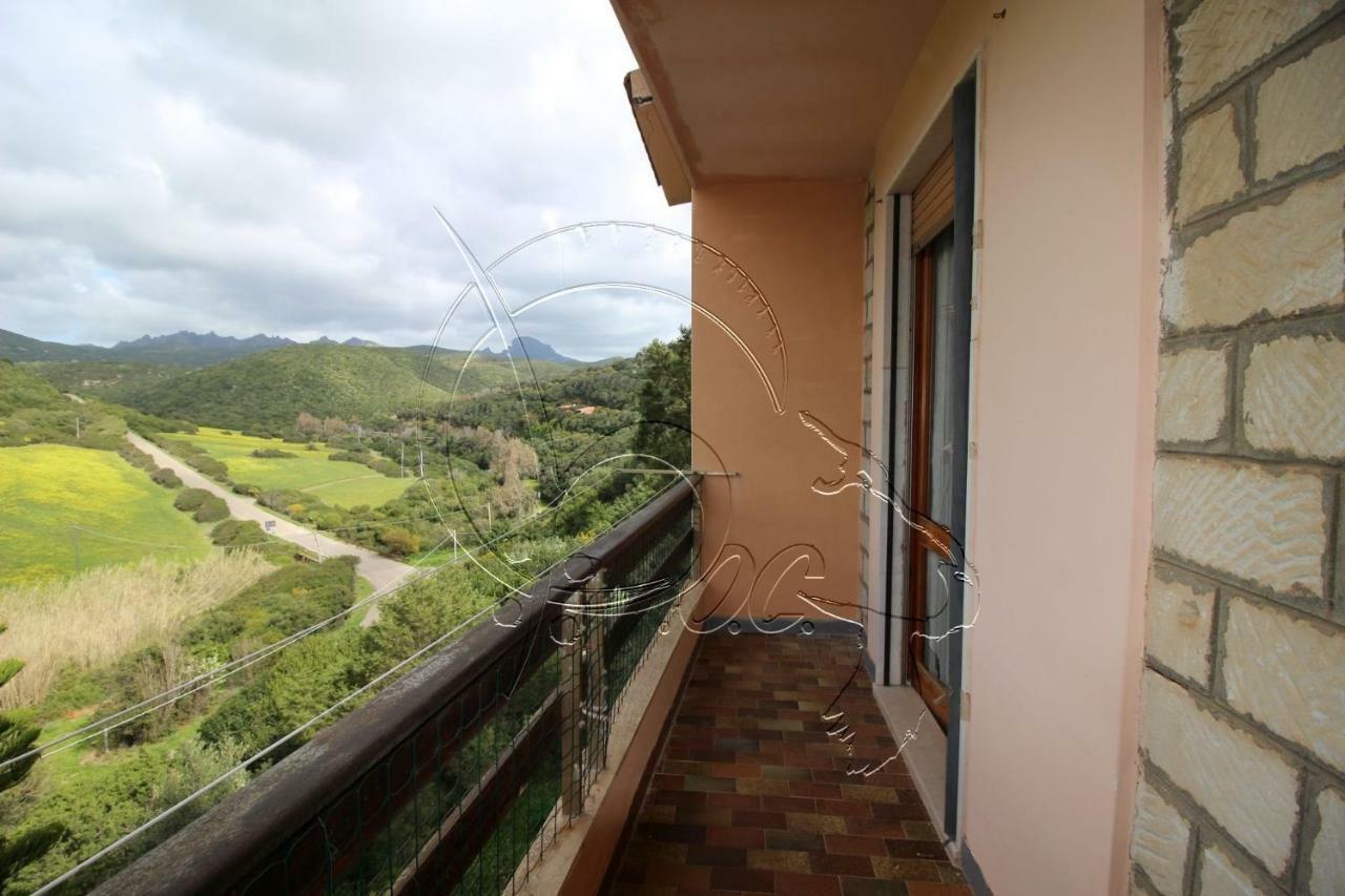 Ampio Appartamento Marina Di Arbus Exteriör bild